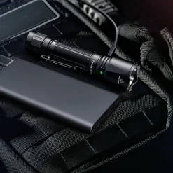 Fenix TK11R ladattava taskulamppu
