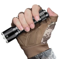 Fenix TK16 V2.0 taskulamppu