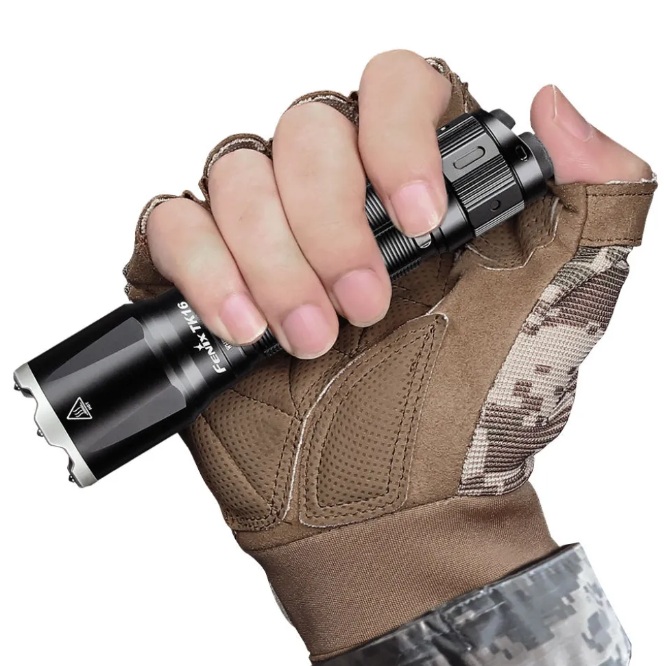 Fenix TK16 V2.0 taskulamppu