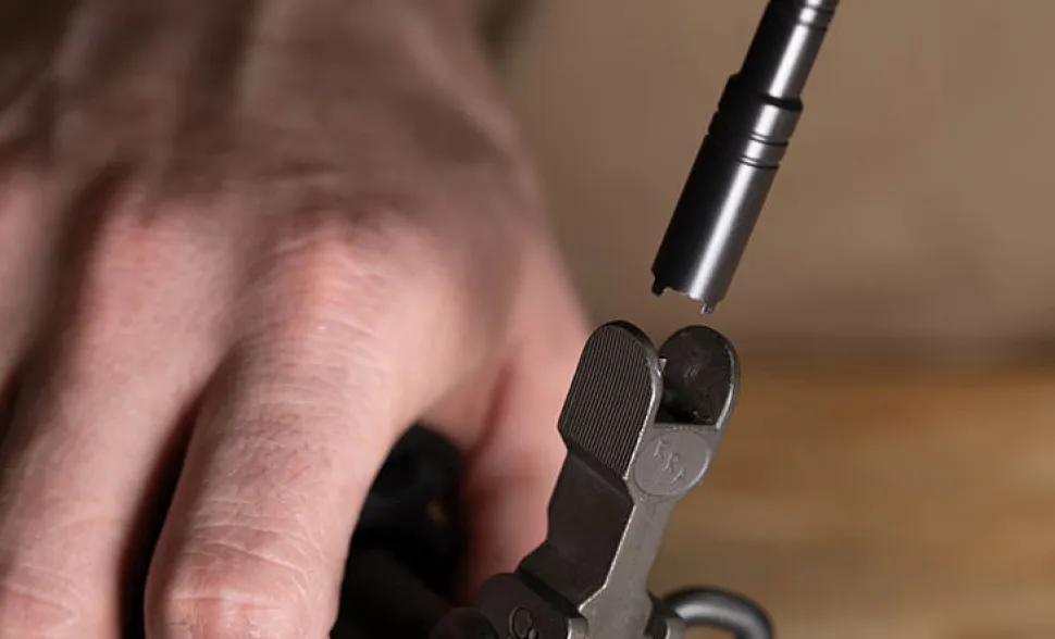 Leatherman Super Tool 300M monitoimityökalu, musta