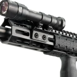 Magpul M-LOK Offset Light Mount valokiinnike, polymeeri