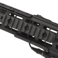 Magpul M-LOK Polymer Rail Section kiinnityskisko