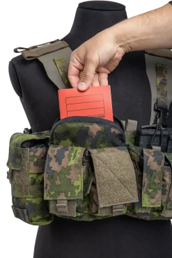 Mayflower UW Chest Rig