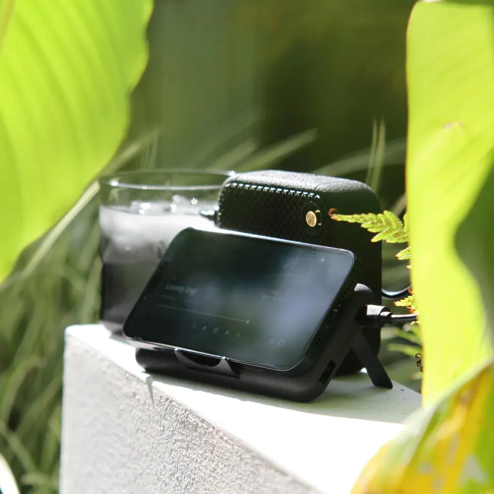 Nebo 10K Wireless varavirtalähde, 10 000 mAh