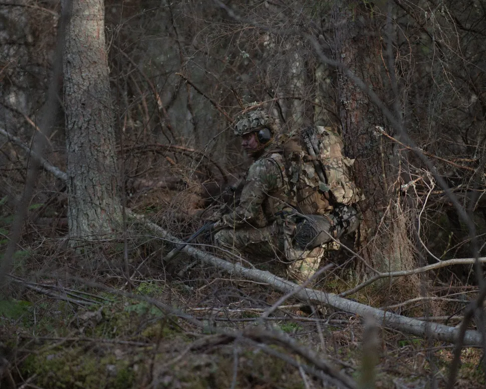 Savotta Helmet Camo Scrim kypärän 3D-naamiopäällinen