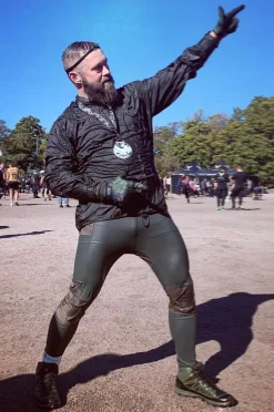 Särmä seikkailuleggingsit