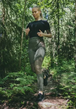 Särmä seikkailuleggingsit
