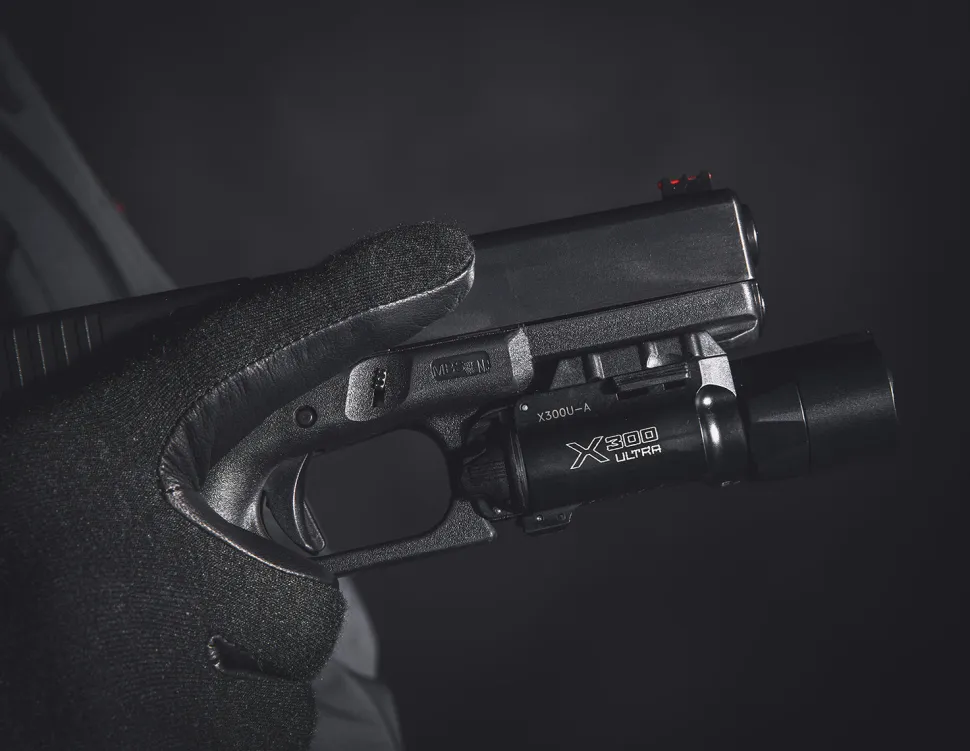 SureFire X300U-A asevalo, 1000 lm