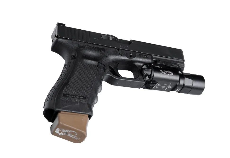 SureFire X300U-A asevalo, 1000 lm
