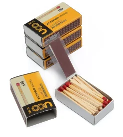 UCO vedenkestävät tulitikut, 4-pack