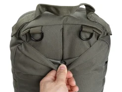 Varusteleka CP10 Mini-taistelureppu litteillä olkaviilekkeillä