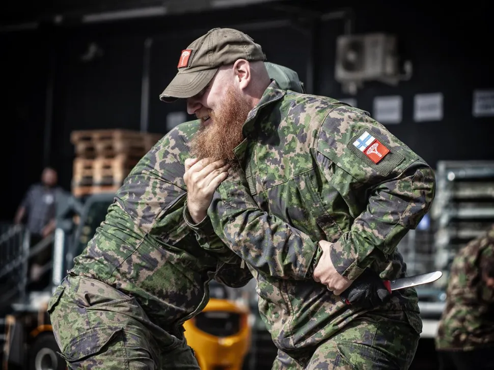 Varusteleka Jääkäripuukko 140 harjoitusveitsi
