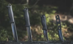 Varusteleka Jääkäripuukko 110, hiiliteräs