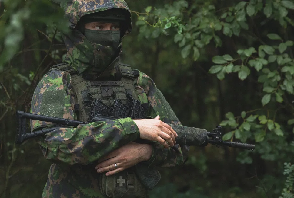 Varusteleka L6 Hardshell-kuoritakki