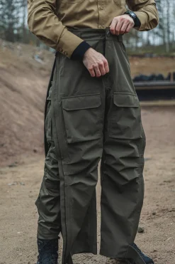 Varusteleka L6 Hardshell-kuorihousut