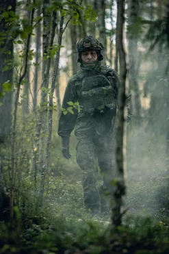 Varusteleka L4 Taisteluhousut