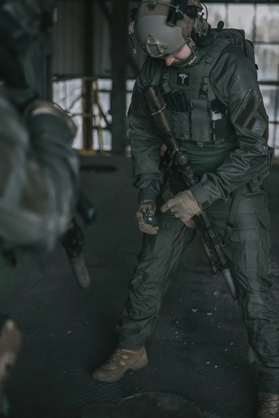 Varusteleka LVPC Plate Carrier, elastinen lipastasku-cummerbund