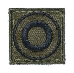Varusteleka M05 lakkimerkki