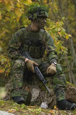 Varusteleka PC18 3xRK etupaneeli