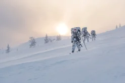 Varusteleka Repun/rinkan sadesuoja, maastokuvioitu