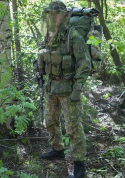 Varusteleka Suojeluskunnan hihamerkki, kenttävärit
