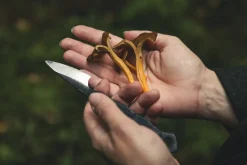 Varusteleka Tiny pikkupuukko, hiiliteräs